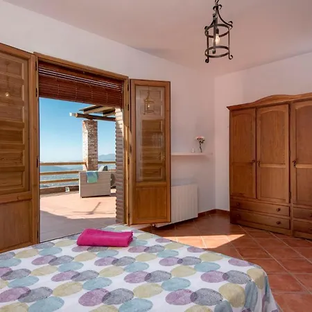 El Sabuco By Vintage Travel * Carataunas
